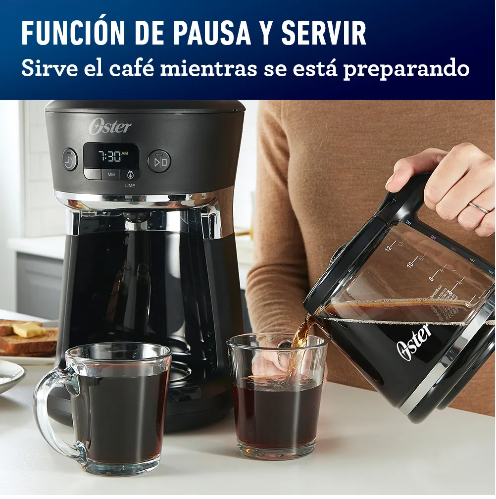 Cafetera Oster Con Sistema De Colores, 12 Tazas, Negro